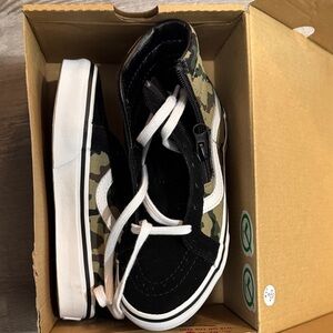 Vans army shoes